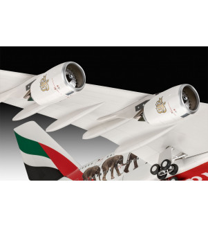 REVELL Airbus Emirates A380-800 1/144 03882