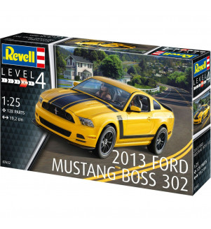 REVELL Maquette  2013 Ford Mustang Boss 302 07052